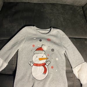 Gray Christmas shirt size 8 in girls - Holidays Snowman